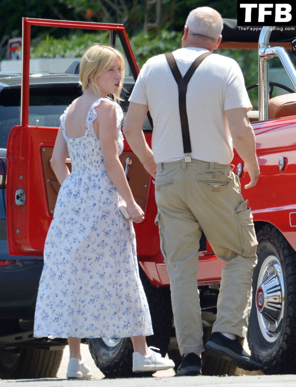 Sydney Sweeney Takes Her 1969 Cherry Red Ford Bronco Out For a Spin in LA (45 Photos)