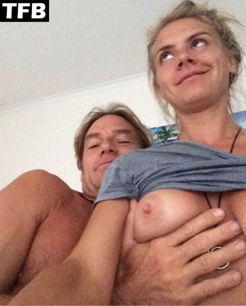 Eliza Coupe Nude &amp; Sexy Leaked The Fappening (5 Photos)