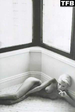 Melissa Tkautz Nude &amp; Sexy Collection (7 Photos)