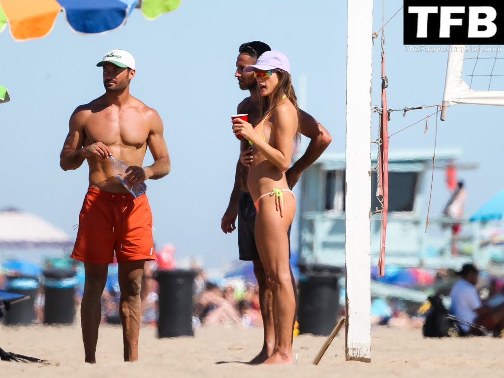 Alessandra Ambrosio Shows Off Her Slender Figure on the Beach (119 New Photos)