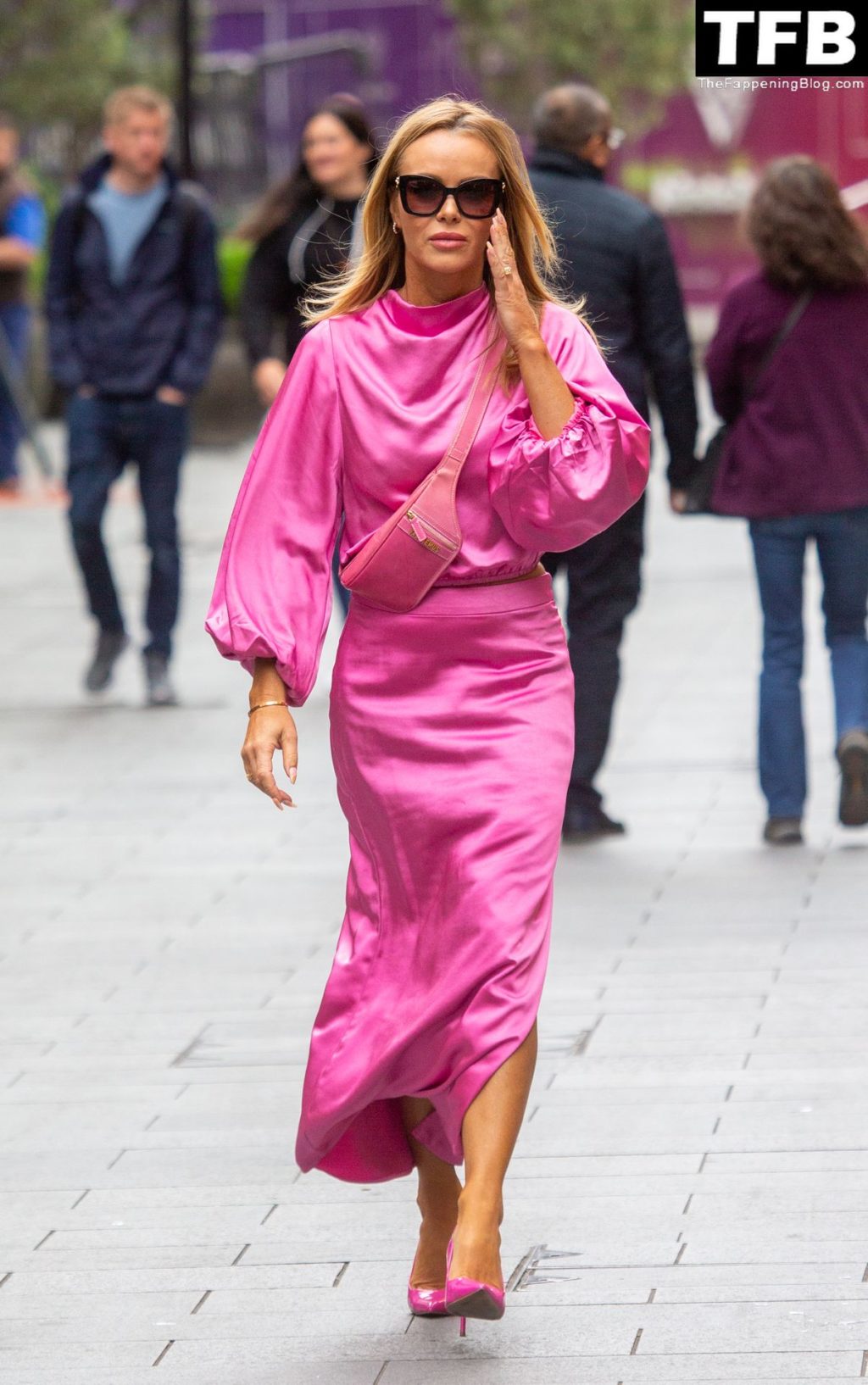 Amanda Holden is Spotted at Global Studios (8 Photos)