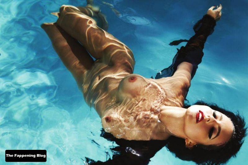 Amanda Pizziconi Nude Collection (15 Photos)