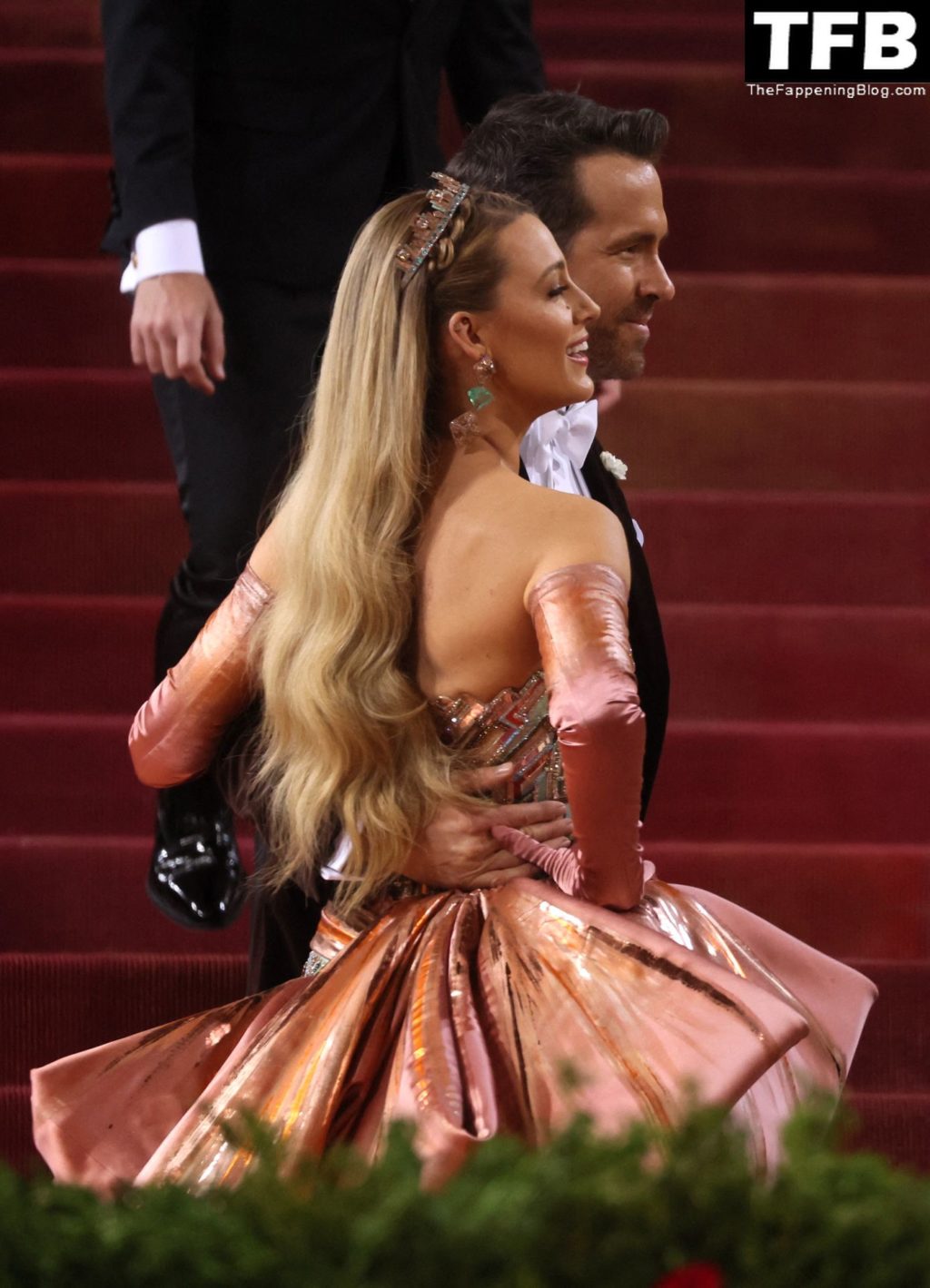 Blake Lively Stuns in a Beautiful Dress at The 2022 Met Gala (150 Photos)