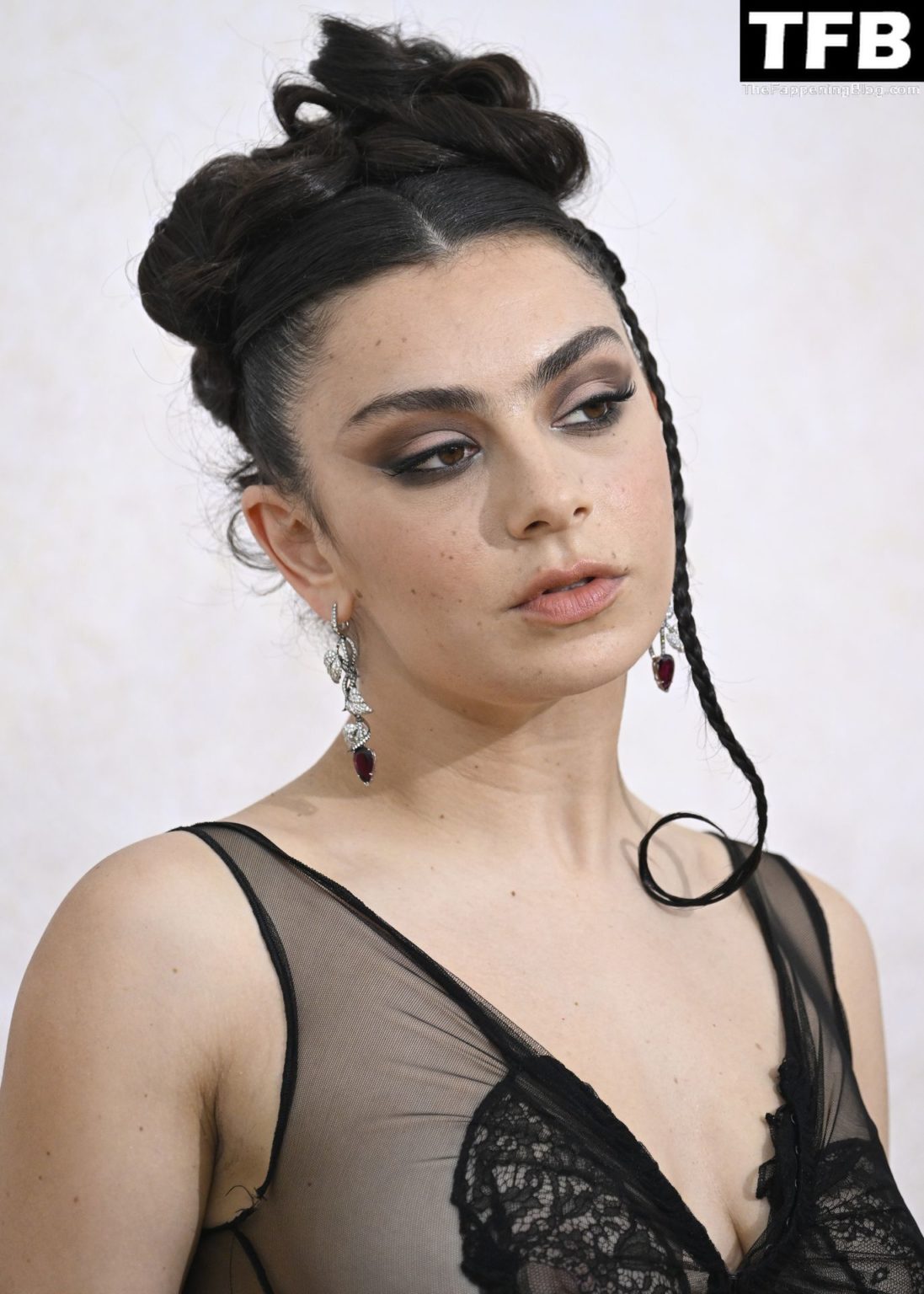 Charli Xcx Flashes Her Nude Tits At The Amfar Gala Cannes 2022 In Cap D’antibes 70 Photos