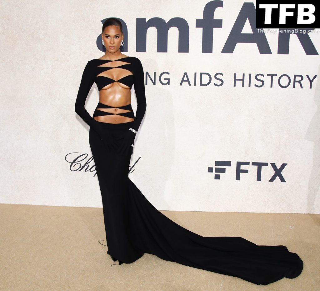Cindy Bruna Shows Off Her Oiled Tits at the amfAR Gala Cannes 2022 (11 Photos)