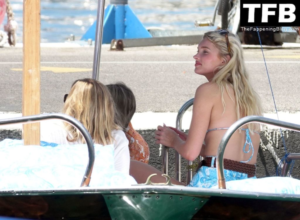 Elsa Hosk &amp; Tom Daly are Spotted Lapping Up the Italian Sunshine on Holiday Out in Capri (21 Photos)