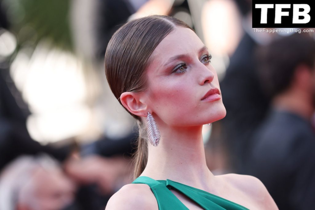 Emma Todt Looks Hot in a Green Dress at the 75th Annual Cannes Film Festival (96 Photos)