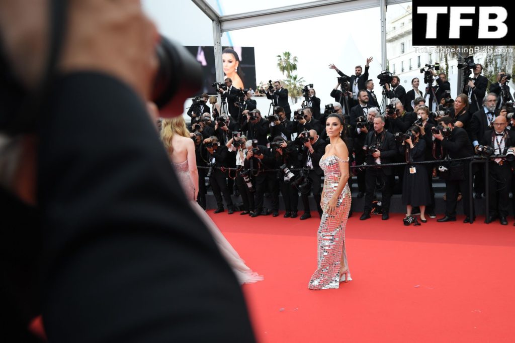 Eva Longoria Shines at the 75th Annual Cannes Film Festival (84 Photos)