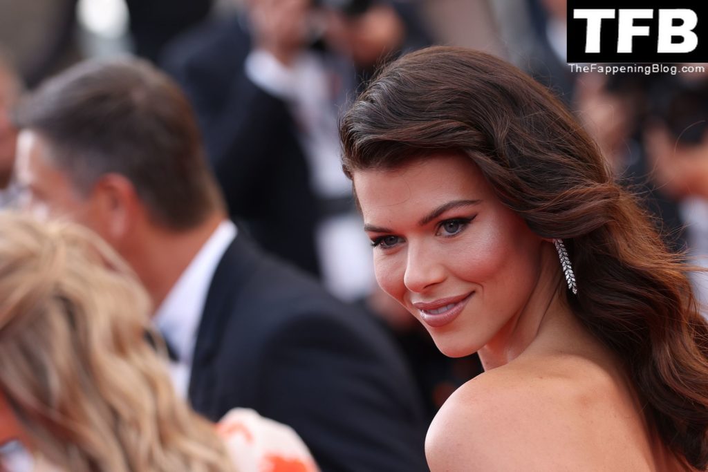 Georgia Fowler Shows Off Her Cleavage at the 75th Annual Cannes Film Festival (143 Photos)
