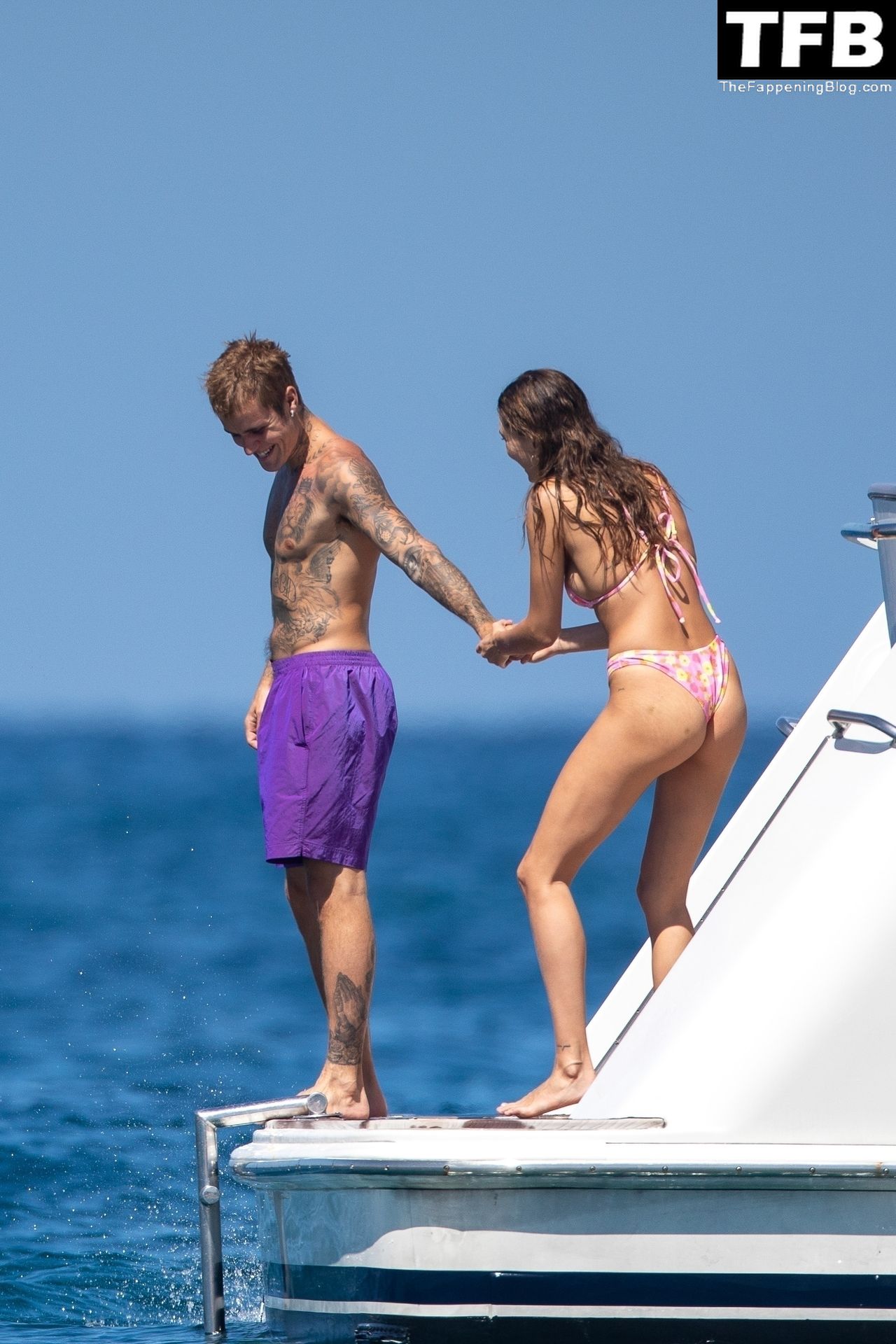 Hailey and Justin Bieber Enjoy Their Romantic Getaway in Cabo San Lucas (35 Photos) #TheFappening image picture