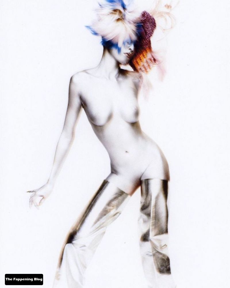Jazzelle Zanaughtti Nude &amp; Sexy Collection (26 Photos)