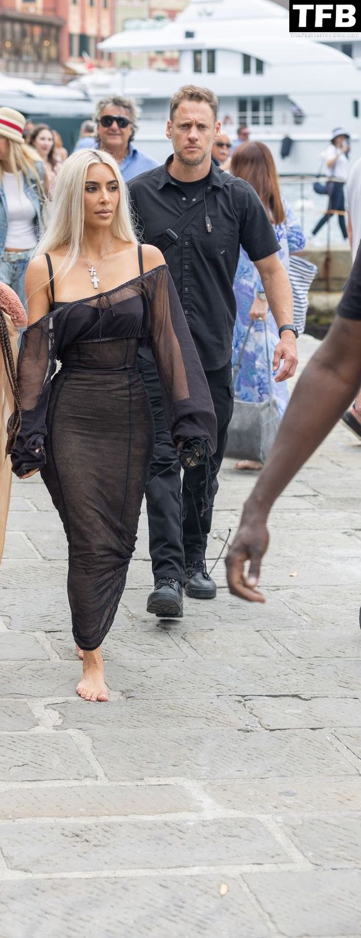 Kim Kardashian is Pictured in a Black Outfit in Portofino (28 Photos)