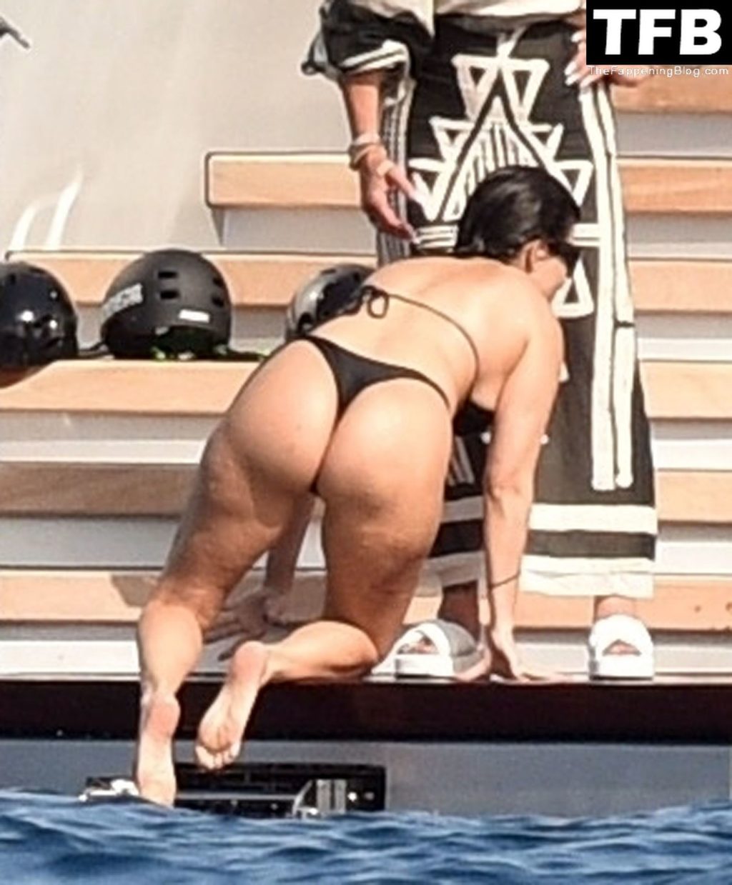 Kourtney Kardashian Shows Off Her Toned Bikini Body While Enjoying Some Quality Time with Travis Barker (48 Photos)