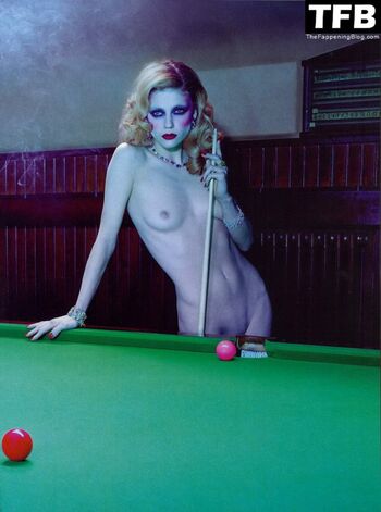 Masha Novoselova / mashasnaps Nude Leaks Photo 7