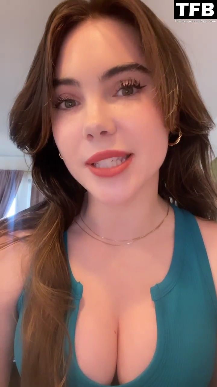 McKayla Maroney Shows Off Her Sexy Tits (32 Pics)