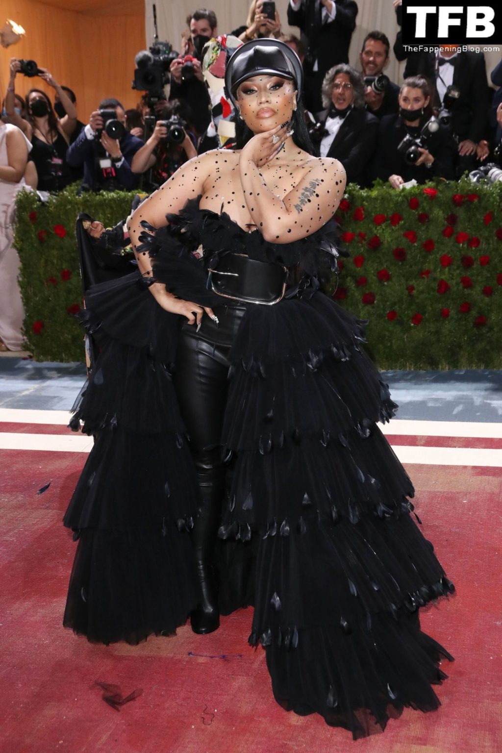 Nicki Minaj Displays Her Huge Boobs at The 2022 Met Gala in NYC (78 Photos)