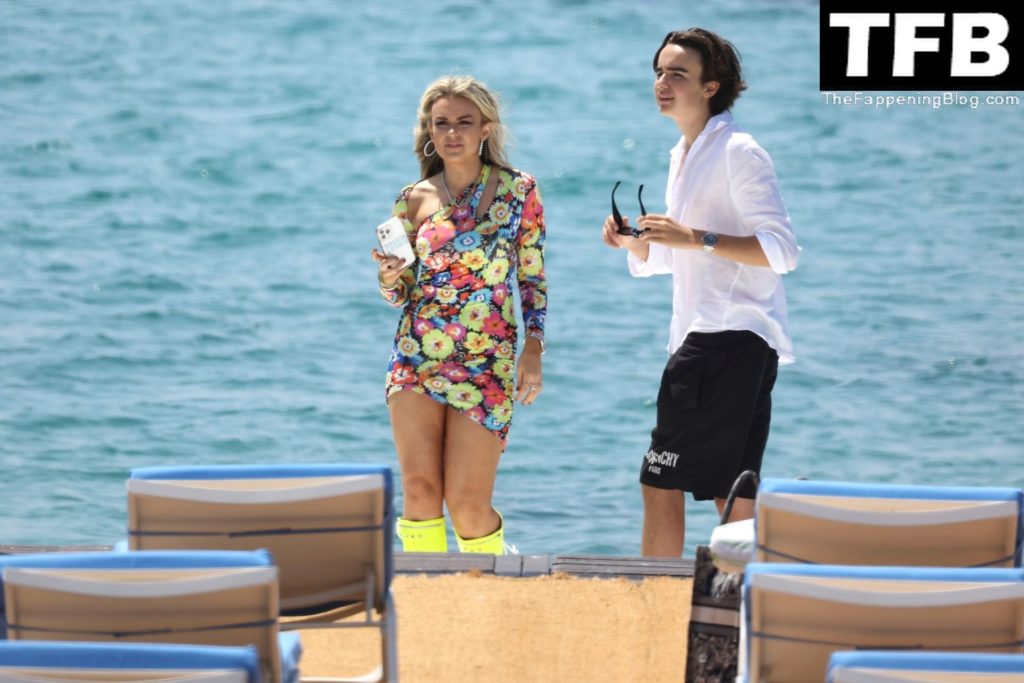 Tallia Storm is Seen at the Beach Martinez Hotel During the 75th Annual Cannes Film Festival (53 Photos)