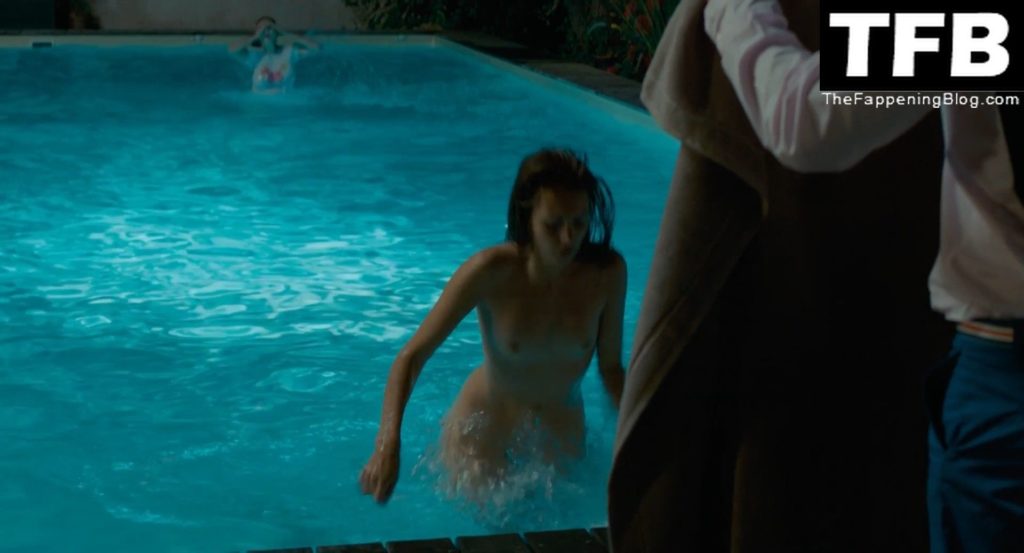 Alicia Endemann Nude &amp; Sexy Collection (12 Photos)