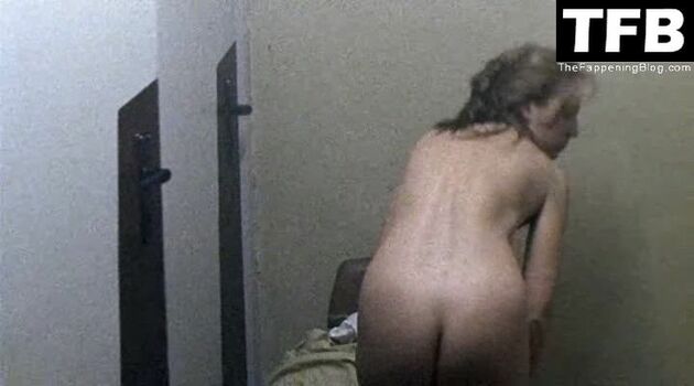 Gabriela Maria Schmeide Nude Leaks Photo 2