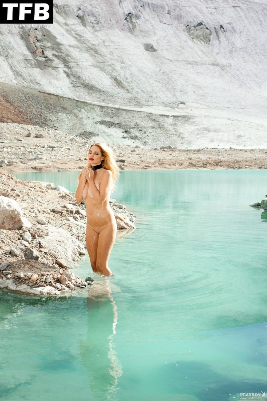 Kathrin Goeppert Nude &amp; Sexy (29 Photos)