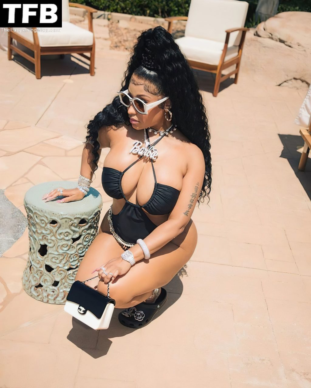 Nicki Minaj Nude &amp; Sexy (7 Photos)