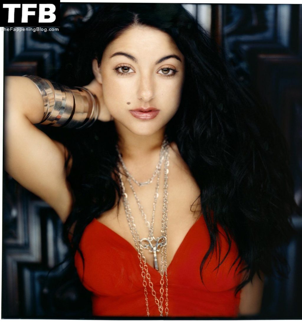 Stacie Orrico Sexy (19 Photos)