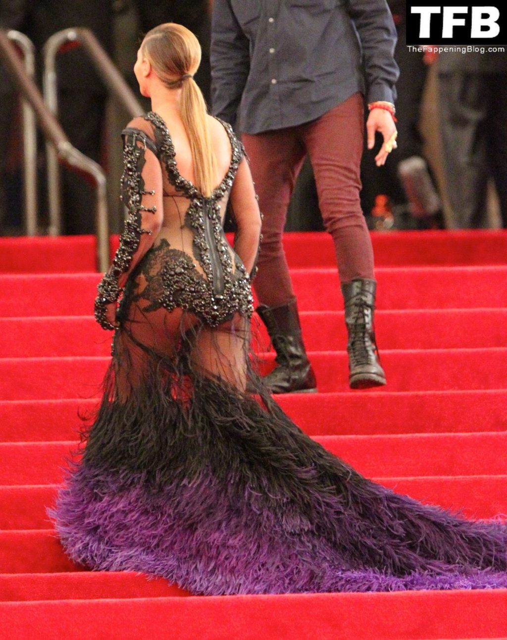Beyoncé Nude &amp; Sexy Collection – Part 1 (150 Photos)