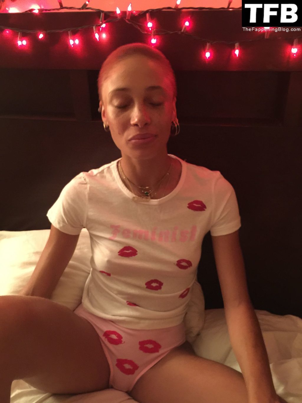Adwoa Aboah Nude &amp; Sexy Leaked The Fappening (34 Photos)