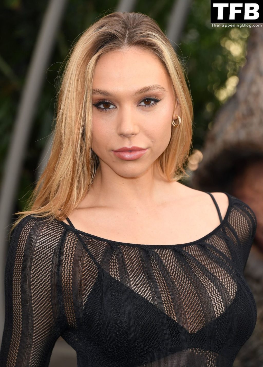Alexis Ren Displays Her Slender Figure in a See-Through Dress at the “Jurassic World: Dominion” Premiere (41 Photos)