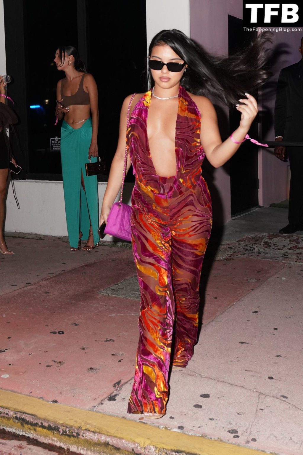 Aliana Mawla is Seen Braless Leaving Drake’s Listening Party in Miami (9 Photos)