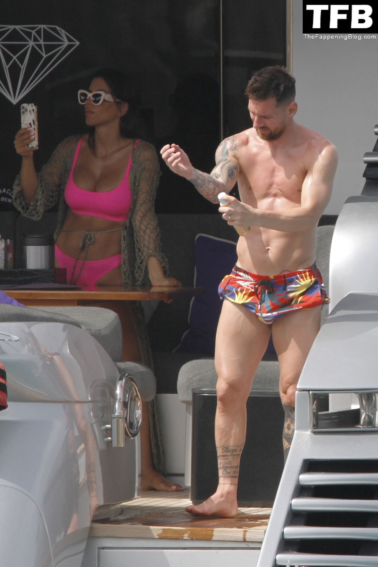 Antonela Roccuzzo and Lionel Messi Enjoy a Day at Sea in Ibiza with Cesc Fabregas and Daniella Semaan (34 Photos) #TheFappening image