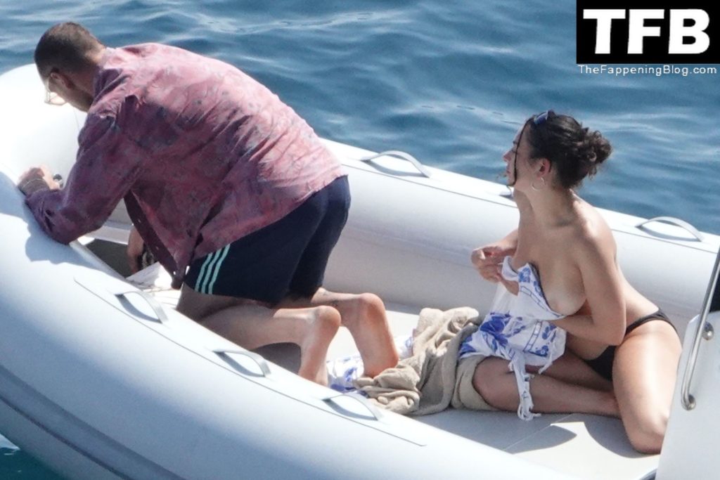Charli XCX Shows Off Her Nude Tits on Holiday at the Amalfi Coast (21 Photos)