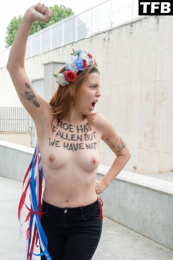 Femen Nude Leaks Photo 12