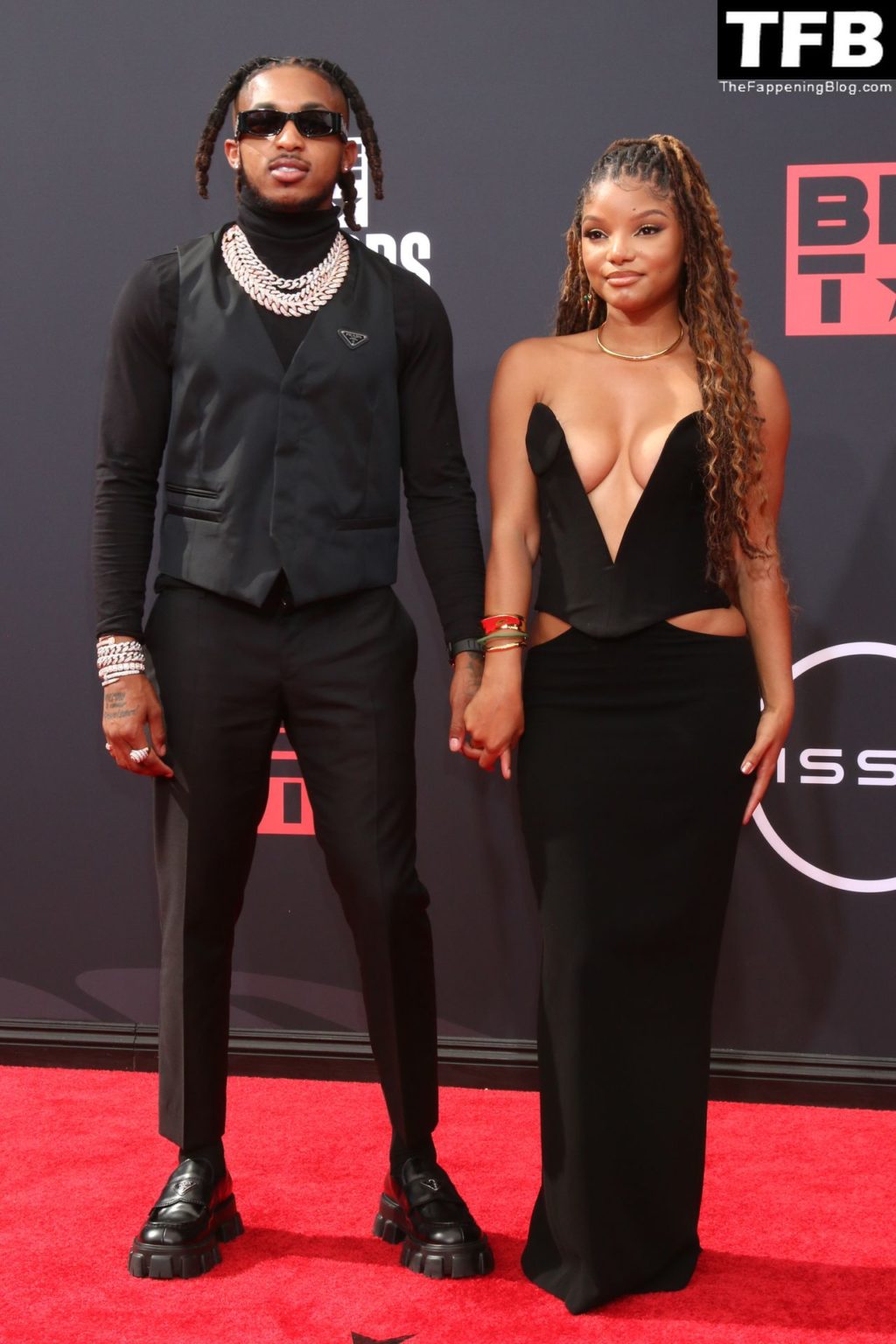 Halle Bailey Displays Her Deep Cleavage at the 2022 BET Awards in LA (24 Photos)