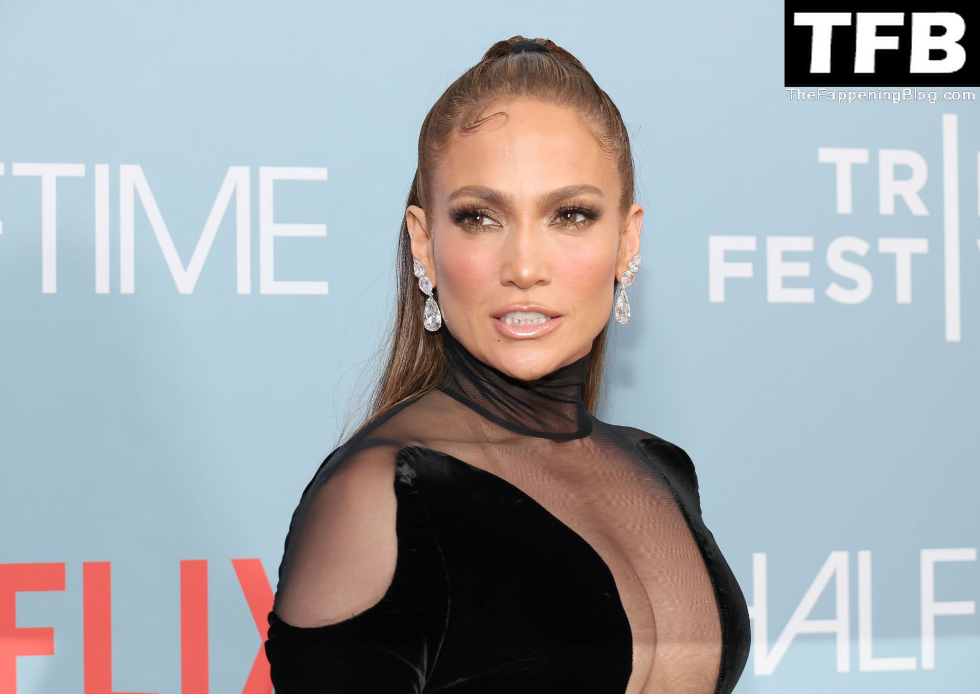 Jennifer-Lopez-Sexy-The-Fappening-Blog-43-1.jpg