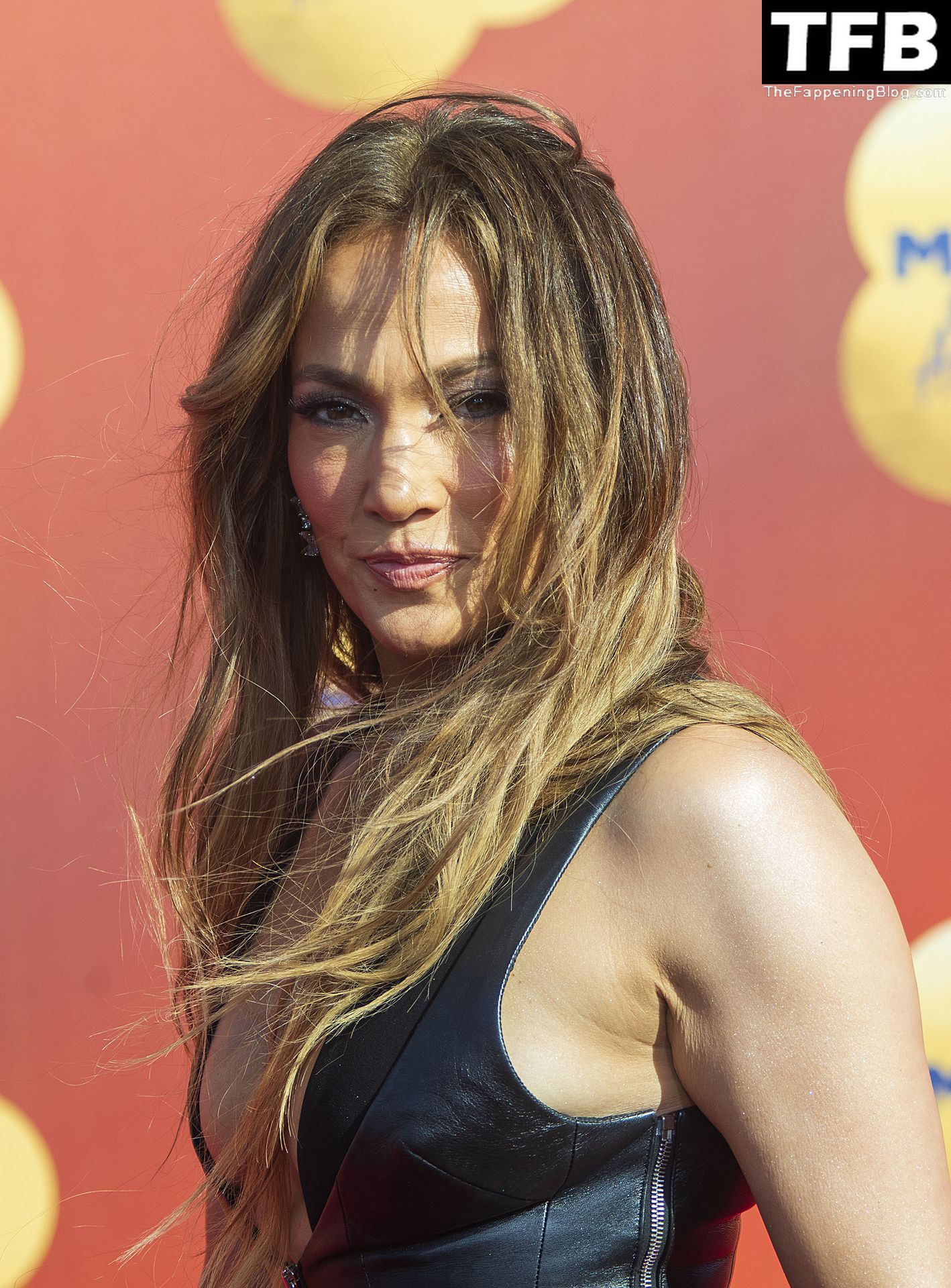 Jennifer-Lopez-Sexy-The-Fappening-Blog-6.jpg