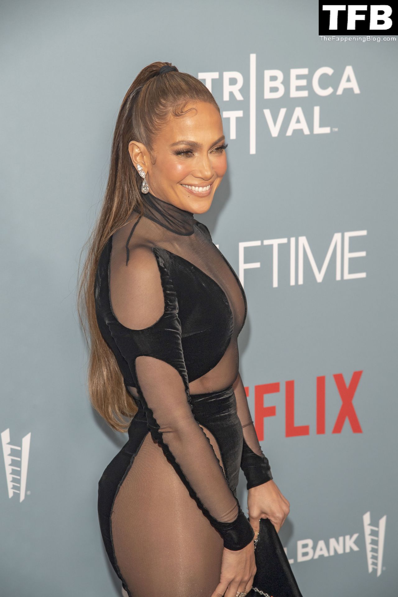 Jennifer-Lopez-Sexy-The-Fappening-Blog-82-1.jpg