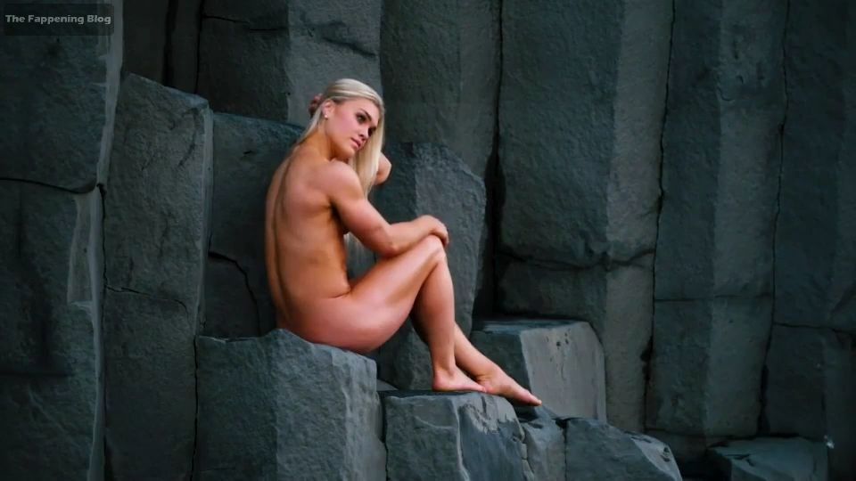 Katrin Davidsdottir Nude