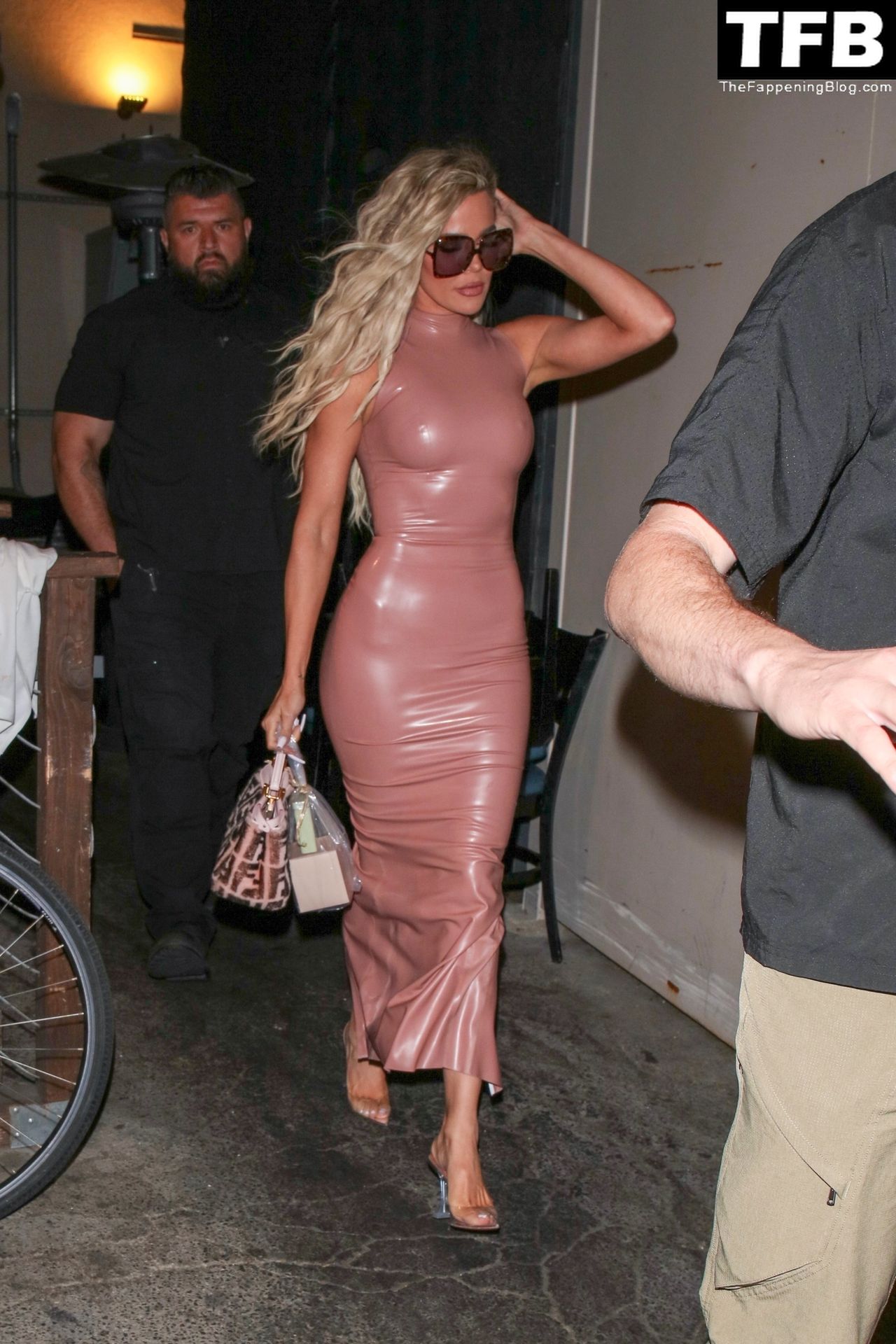 Khloe-Kardashian-Sexy-Pokies-The-Fappening-Blog-18.jpg