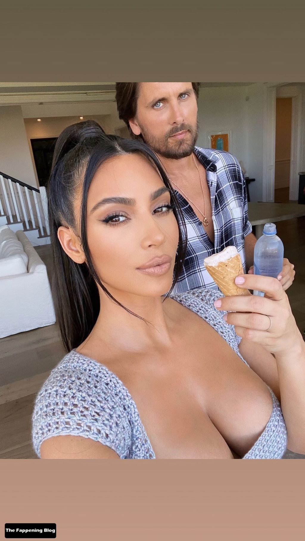 Kim Kardashian Hot (18 Photos)