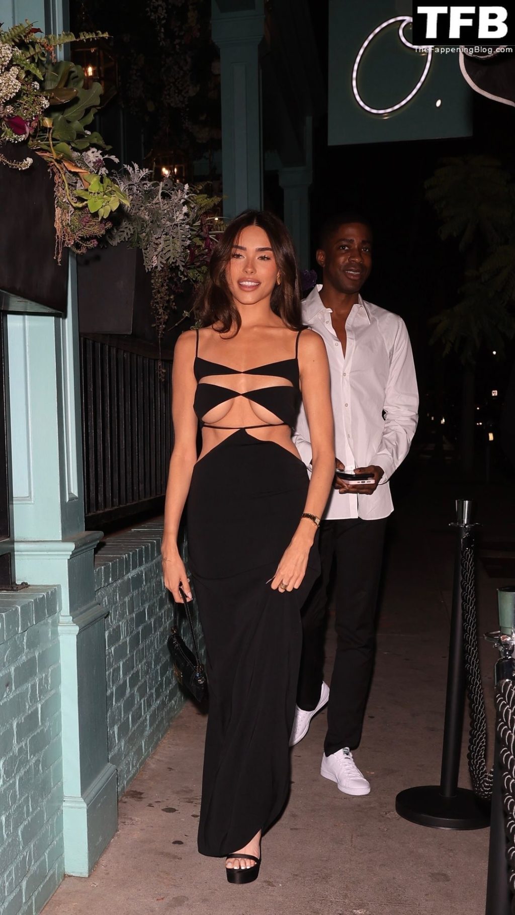 Madison Beer Displays Her Sexy Breasts as She Arrives at the Dolce &amp; Gabbana Party in Hollywood (46 Photos)