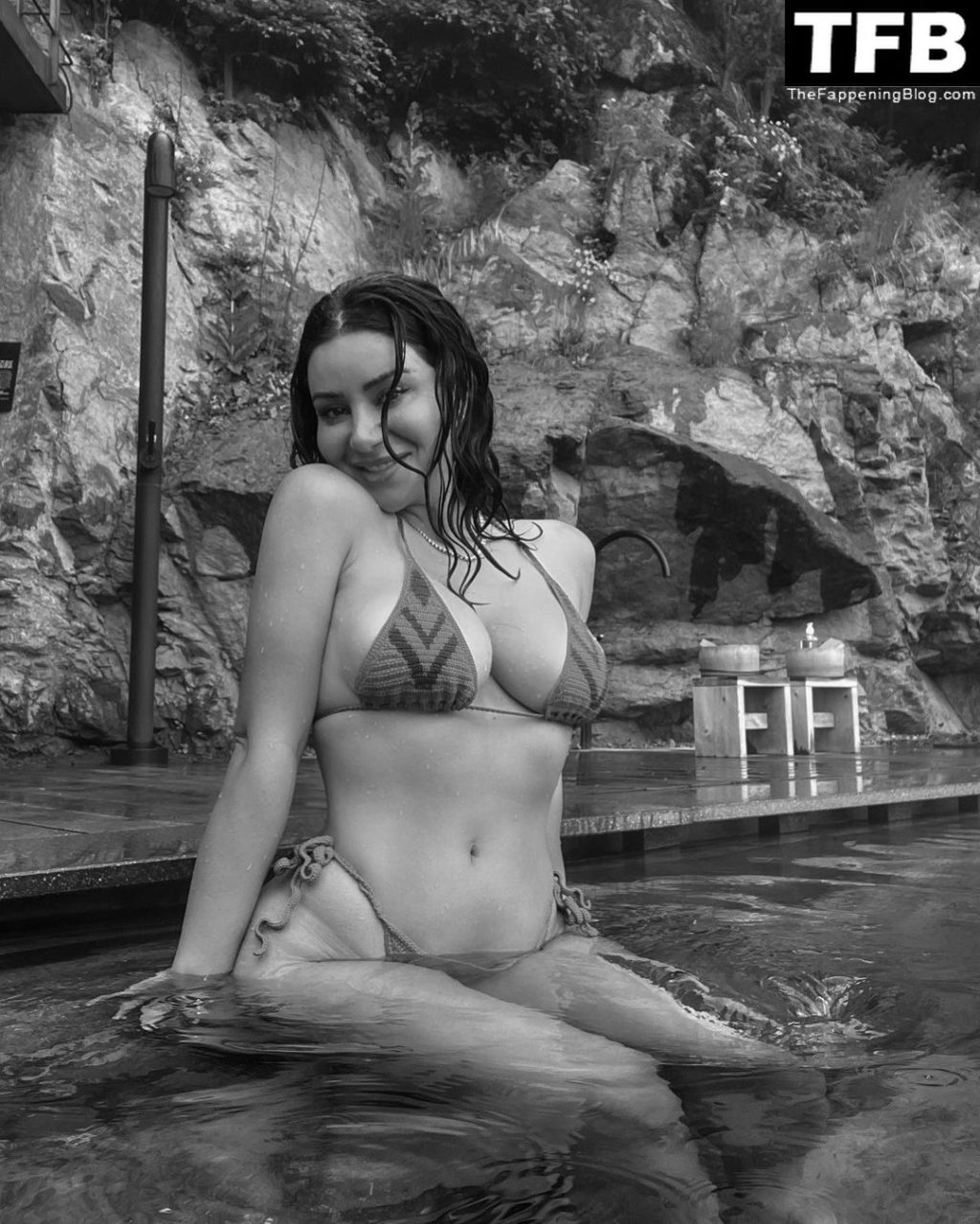 Martha Kalifatidis Topless &amp; Collection (47 Photos)