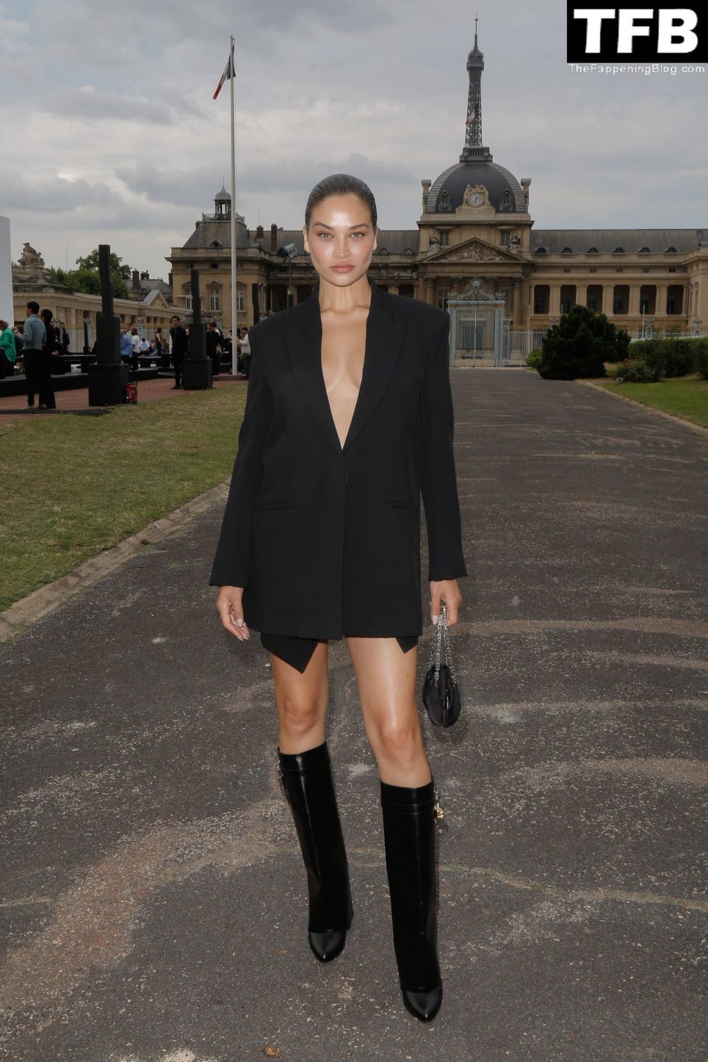 Shanina Shaik Poses Braless at the Givenchy Menswear Spring/Summer 2023 Show in Paris (14 Photos)