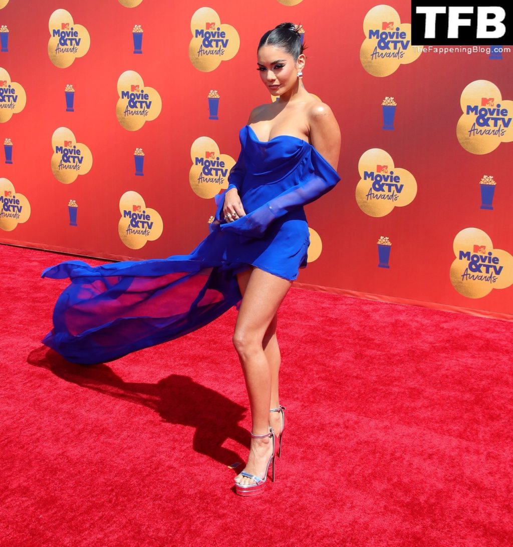 Vanessa Hudgens Looks Hot in a Blue Dress at the 2022 MTV Movie &amp; TV Awards in Santa Monica (121 Photos)