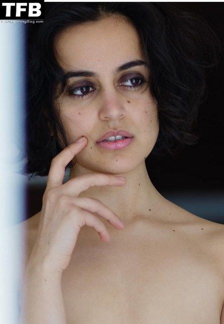 Yasmeena Ali Nude Porn Collection (23 Photos)