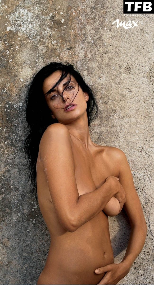 Rossella Brescia Nude &amp; Sexy Collection (25 Photos)