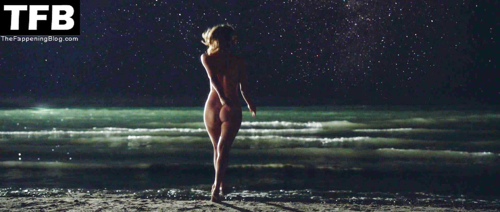 Zoe Kazan Nude Sexy 7