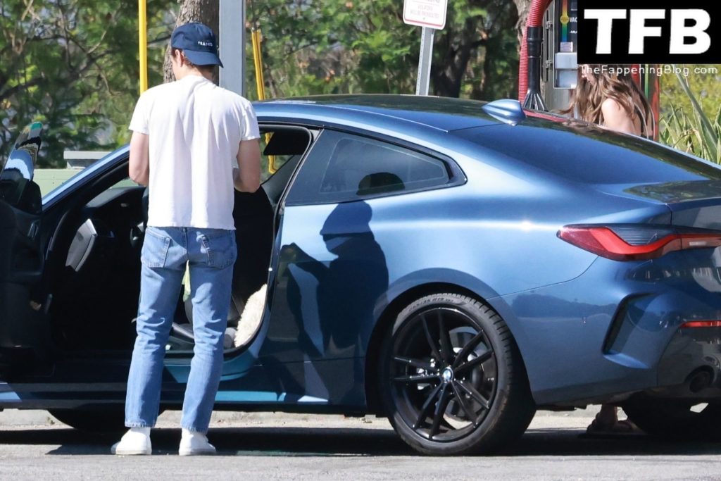 Alison Brie &amp; Dave Franco Stop by the Gas Station to Clean Up Their Ride (19 Photos)