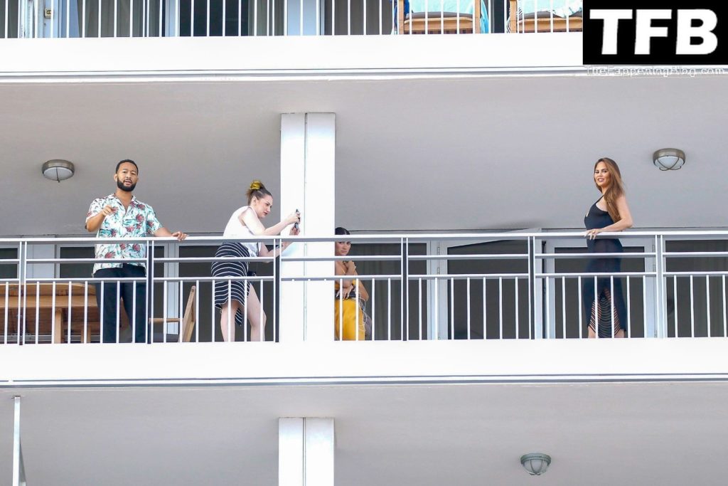 Chrissy Teigen &amp; John Legend Kiss and Pose During an Impromptu Balcony Shoot (60 Photos)