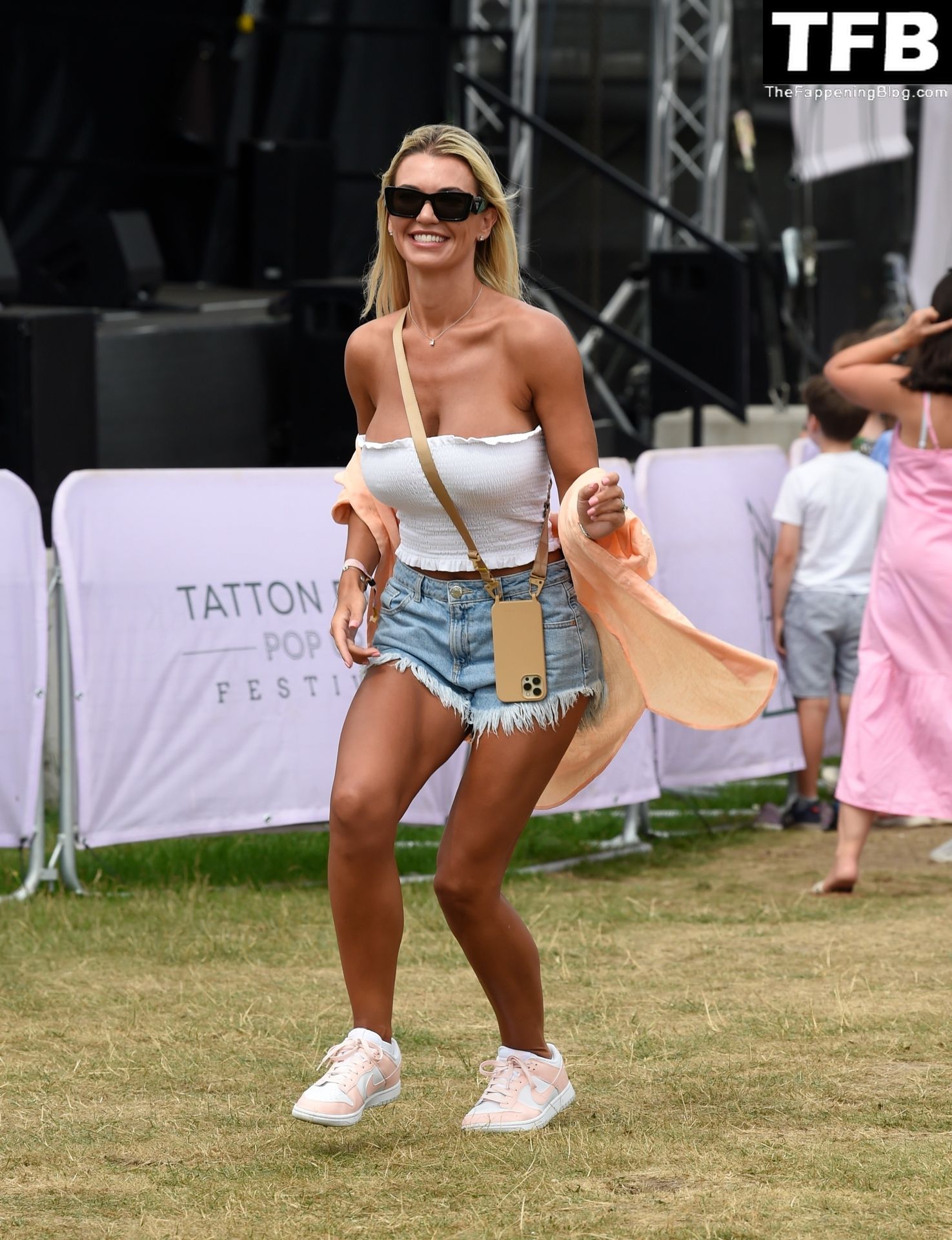 Busty Christine McGuinness is Seen Dancing at Kidchella in Cheshire (71 Pho...